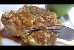 Caramel Apple Crisp Cheesecake Bars Recipe (Haaave Mercy!)