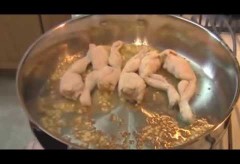 Chicken Marsala recipe. A classic Italian chicken dinner recipe