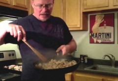 Italian Sausage Chili – Spicy Sausage & White Bean Chili Recipe