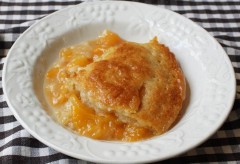 Peach Cobbler Recipe – Summer Peach Dessert Special!