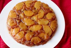 Pineapple Upside-Down Cake Recipe – Fresh Pineapple Coffee Cake